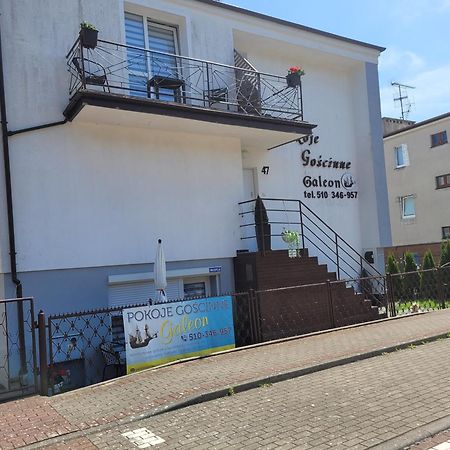 Pokoje Goscinne Galeon W Darlowku Ujście-Darłowskie Esterno foto