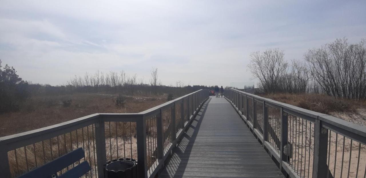 Pokoje Goscinne Galeon W Darlowku Ujście-Darłowskie Esterno foto