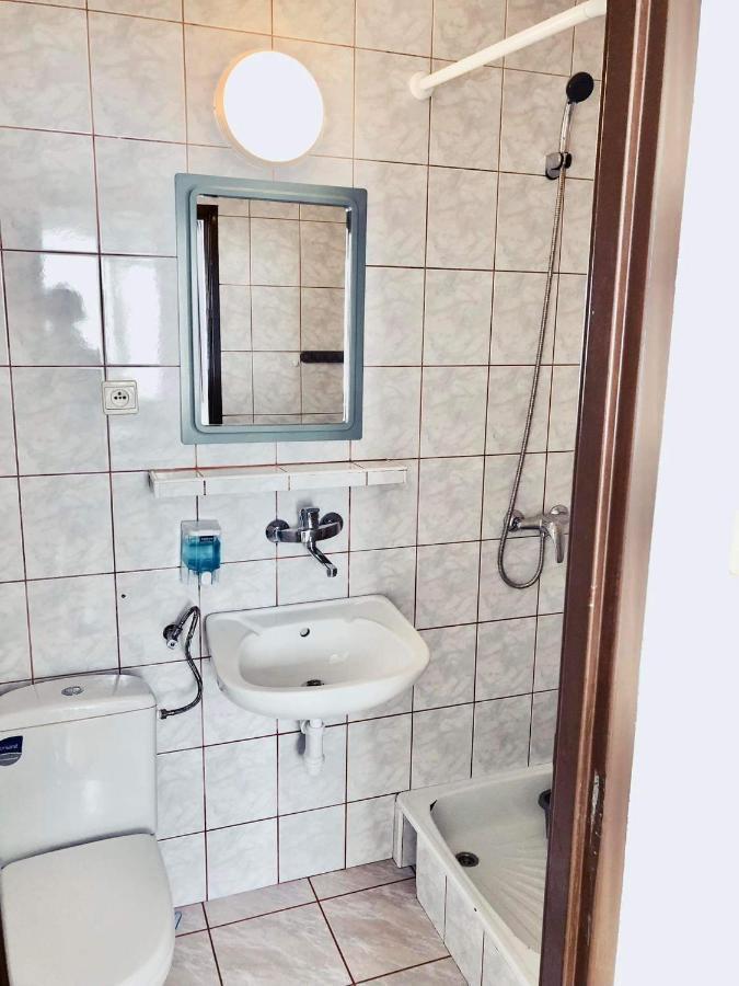 Pokoje Goscinne Galeon W Darlowku Ujście-Darłowskie Esterno foto