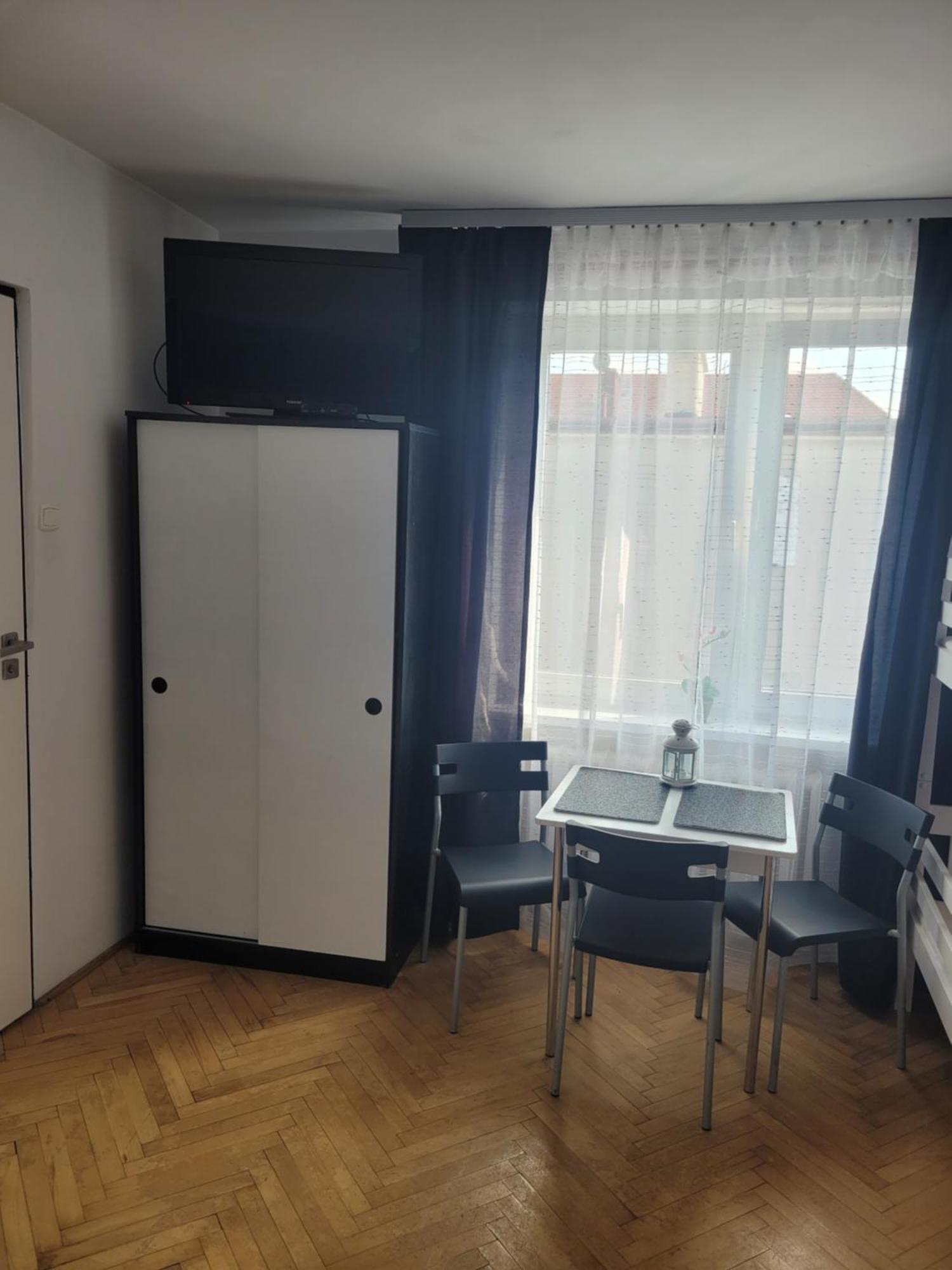 Pokoje Goscinne Galeon W Darlowku Ujście-Darłowskie Esterno foto
