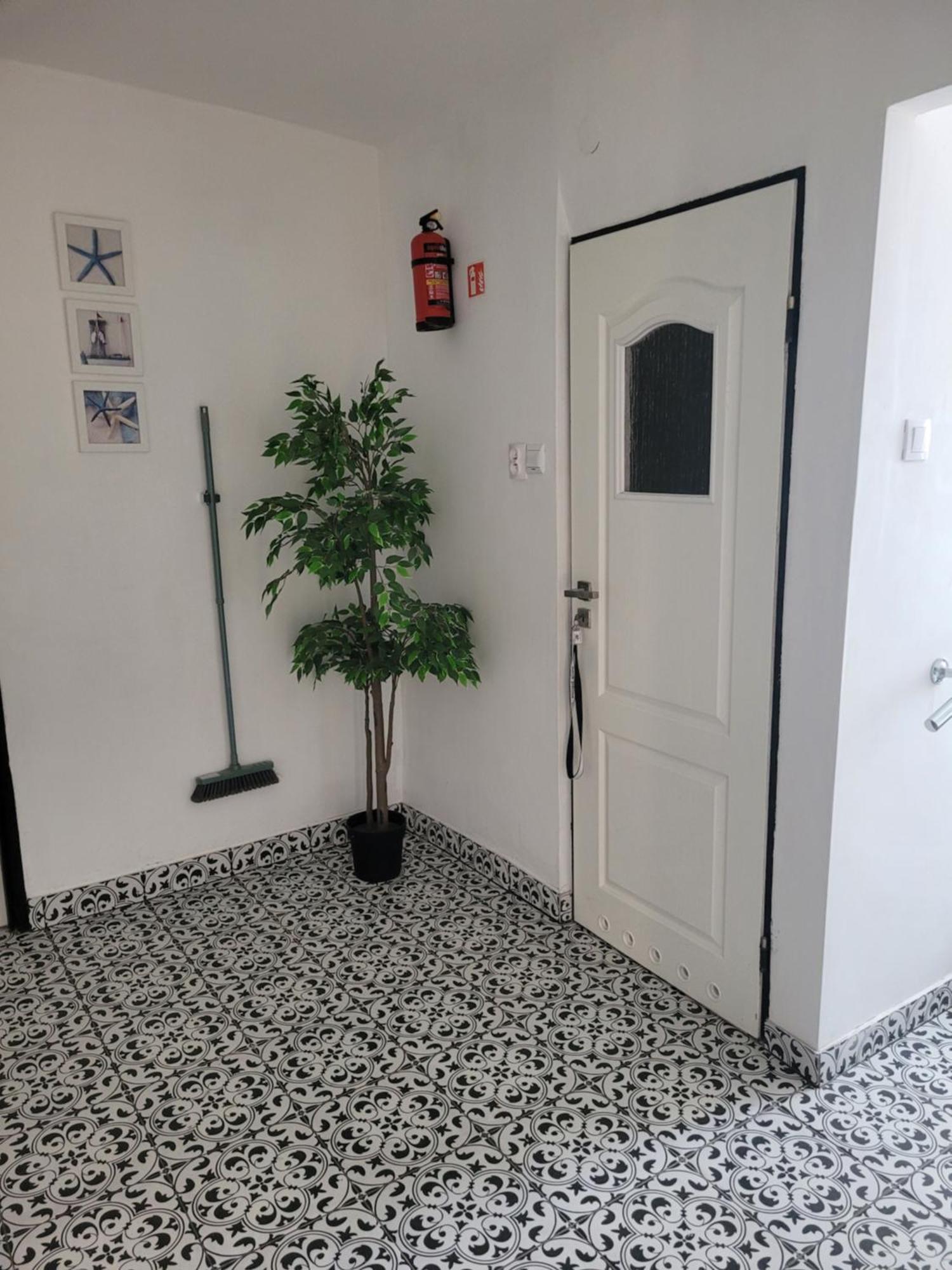 Pokoje Goscinne Galeon W Darlowku Ujście-Darłowskie Esterno foto