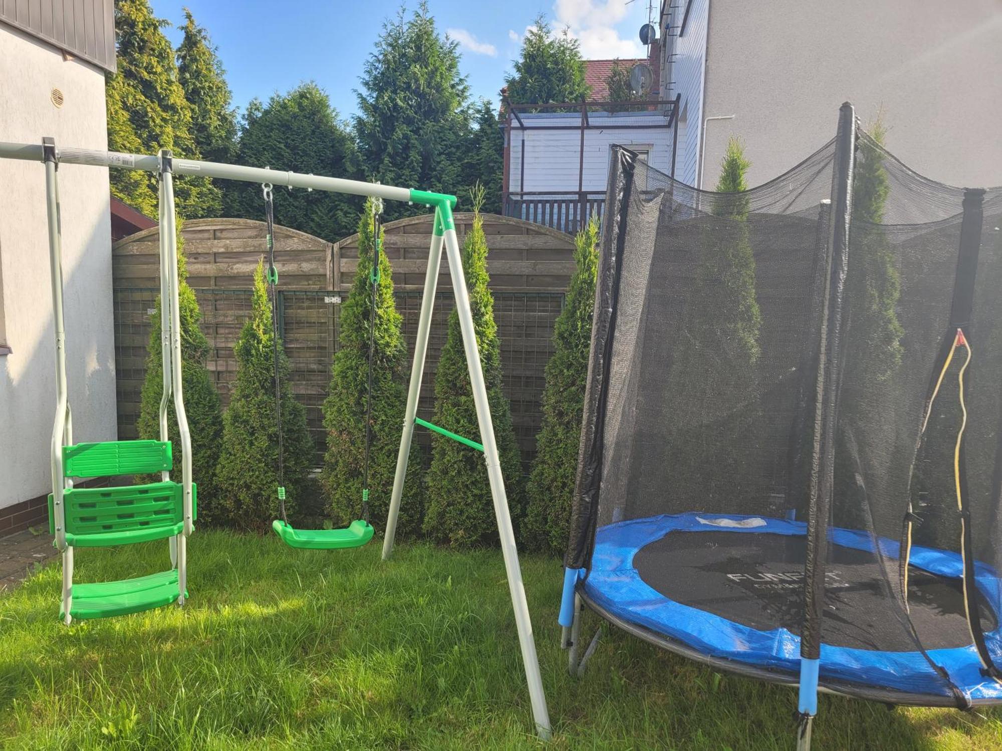 Pokoje Goscinne Galeon W Darlowku Ujście-Darłowskie Esterno foto