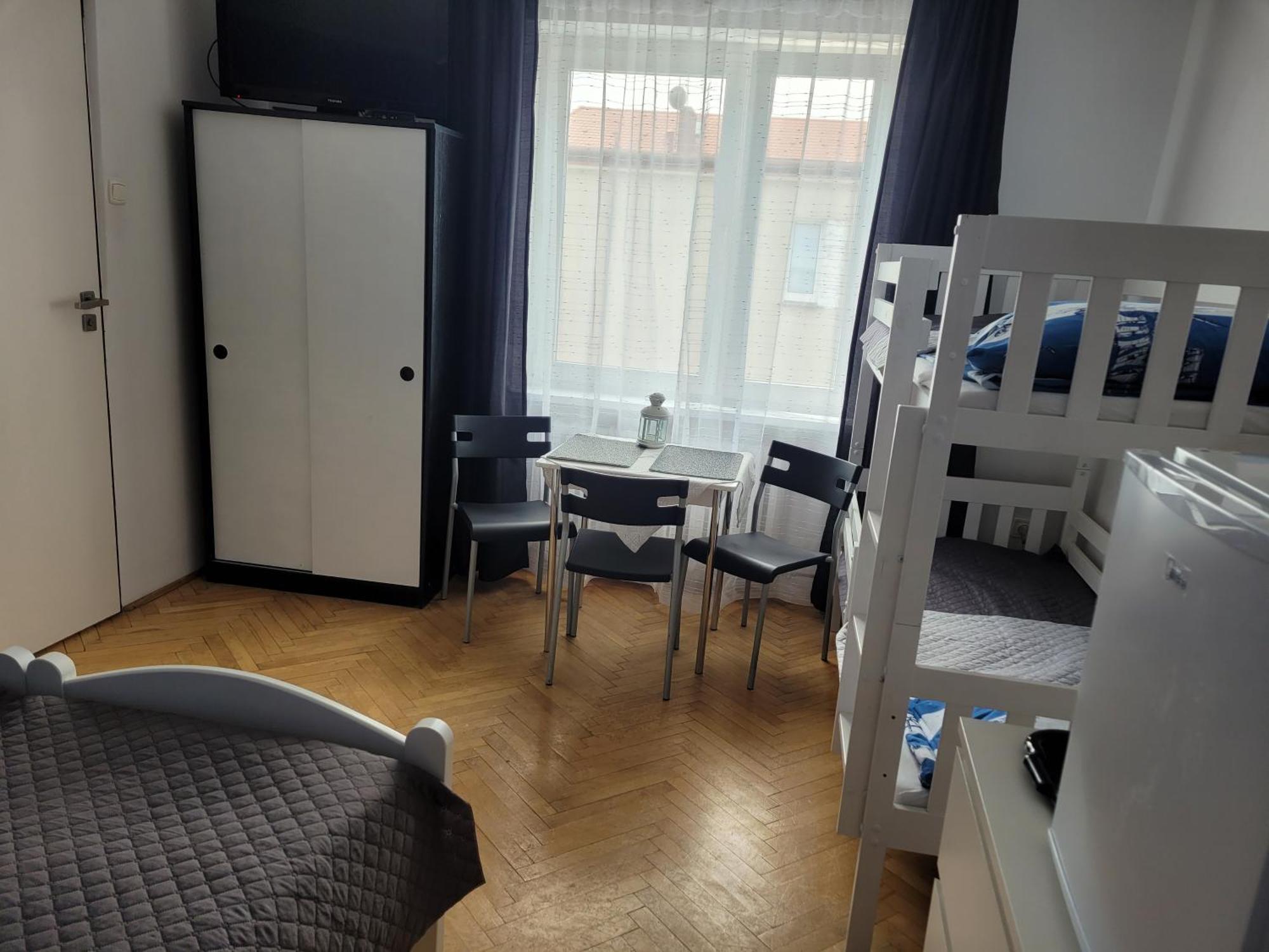 Pokoje Goscinne Galeon W Darlowku Ujście-Darłowskie Esterno foto